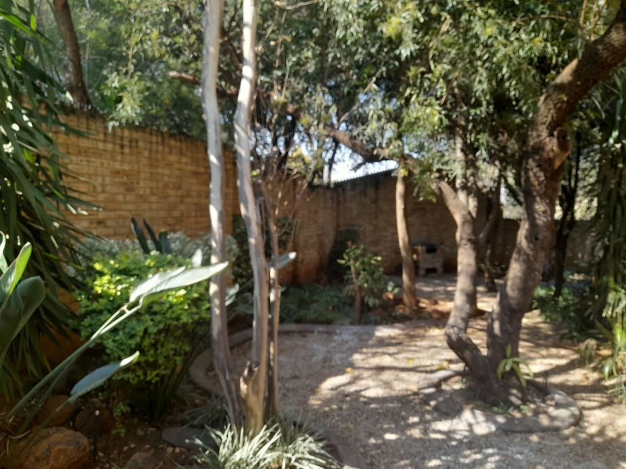 To Let 3 Bedroom Property for Rent in Schoemansville North West